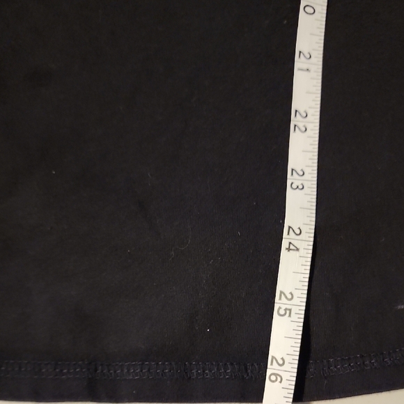 Carhartt Black Tee with Pocket - Picture 7 of 8